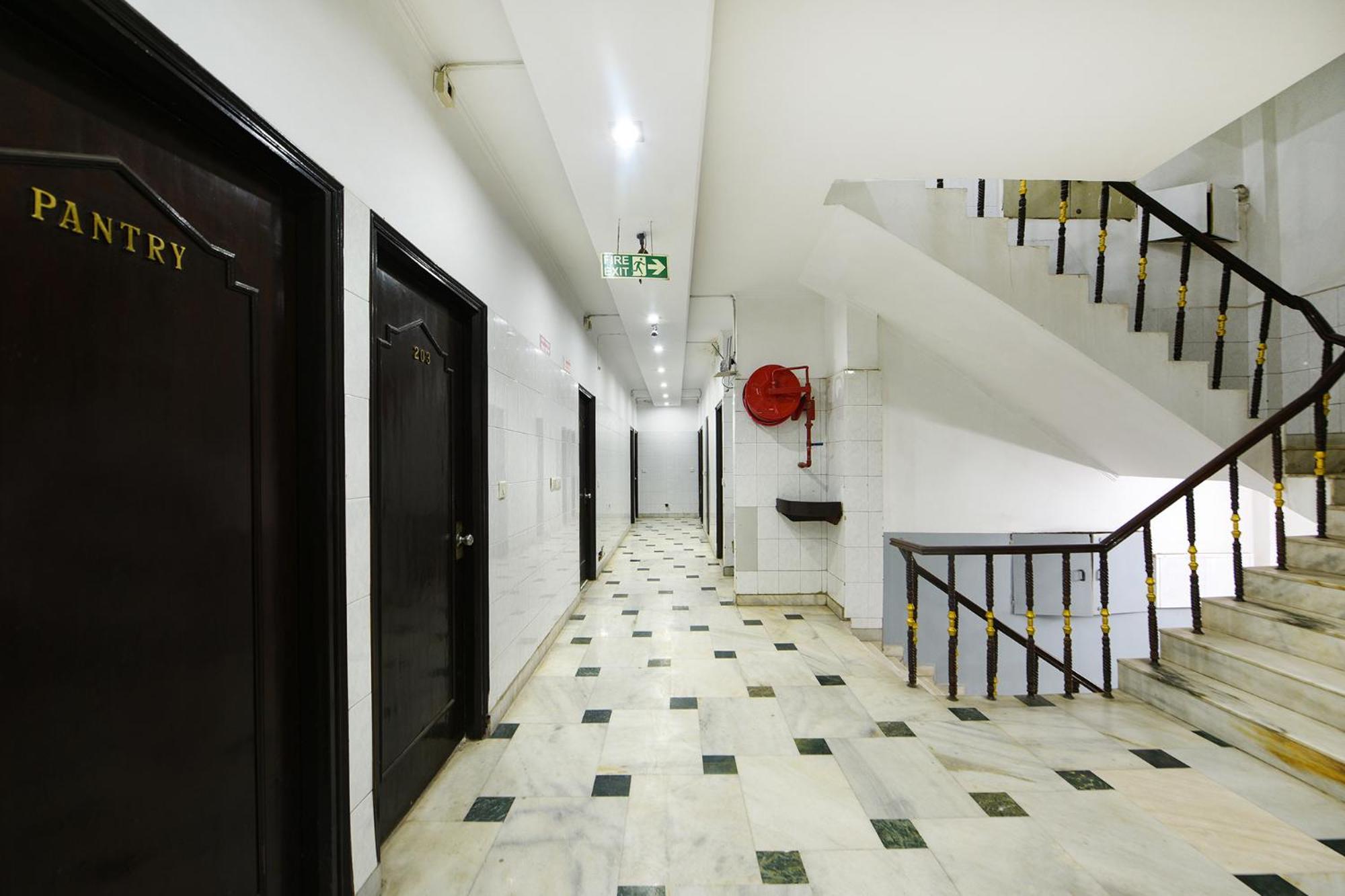 Fabhotel Delhi Darbar Near Karol Bagh Market Exterior photo